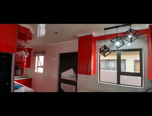 3 BEDROOM HOUSE FOR SALE IN WINDMILL PARK